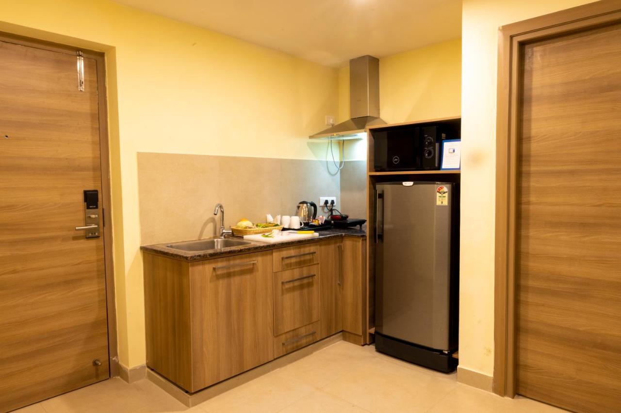 Starlit Suites Tirupati Bagian luar foto